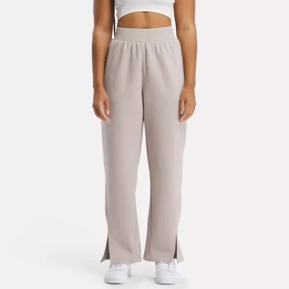 Trending: Matching Sets | Pants & Sweatpants^Reebok Classics Wardrobe Essentials Fleece Pants Ash