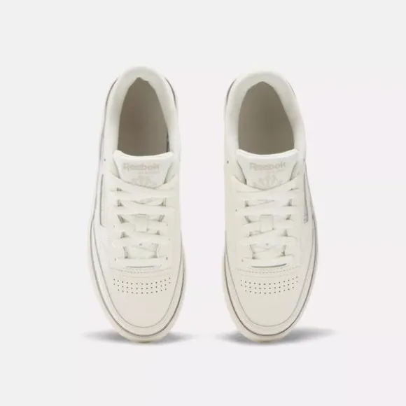 club_c__shoes_3-4.webp Classics | Trending: 90’s Classics^Reebok Club C 85 Shoes VintageChalk/VintageChalk/Chalk