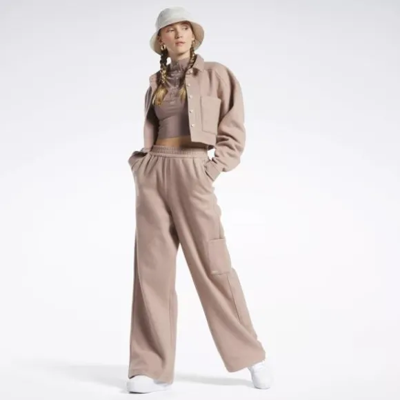 reebok_classics_cropped_fitted_jersey_tank_top_3.webp Tops & T-shirts^Reebok Classics Cropped Fitted Jersey Tank Top Taupe