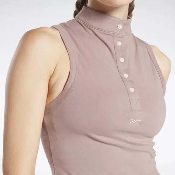 reebok_classics_cropped_fitted_jersey_tank_top_4.webp Tops & T-shirts^Reebok Classics Cropped Fitted Jersey Tank Top Taupe